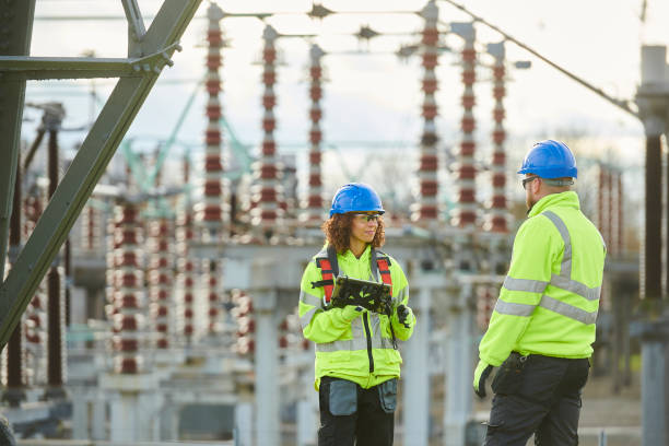 Best Commercial Electrician Services  in Warren, IL